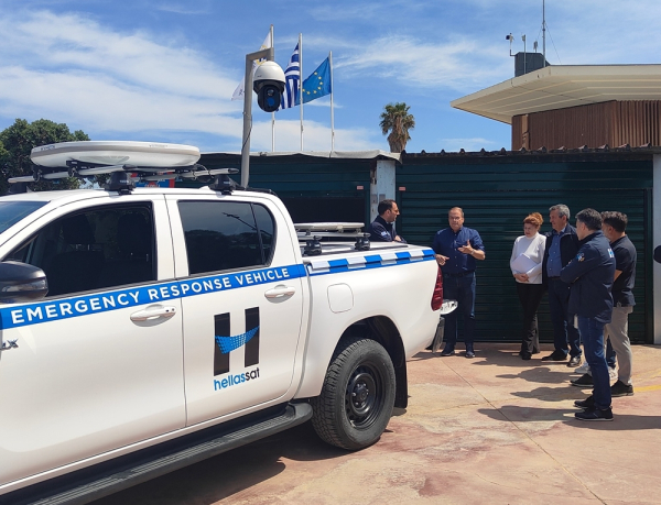 O &Delta;ή&mu;&omicron;&sigmaf; &Beta;ά&rho;&eta;&sigmaf; &Beta;&omicron;ύ&lambda;&alpha;&sigmaf; &Beta;&omicron;&upsilon;&lambda;&iota;&alpha;&gamma;&mu;έ&nu;&eta;&sigmaf; &pi;&rho;&omega;&tau;&omicron;&pi;&omicron;&rho;&epsilon;ί &sigma;&tau;&eta;&nu; &Pi;&omicron;&lambda;&iota;&tau;&iota;&kappa;ή &Pi;&rho;&omicron;&sigma;&tau;&alpha;&sigma;ί&alpha; &sigma;&epsilon; &sigma;&upsilon;&nu;&epsilon;&rho;&gamma;&alpha;&sigma;ί&alpha; &mu;&epsilon; &tau;&eta; Hellas Sat