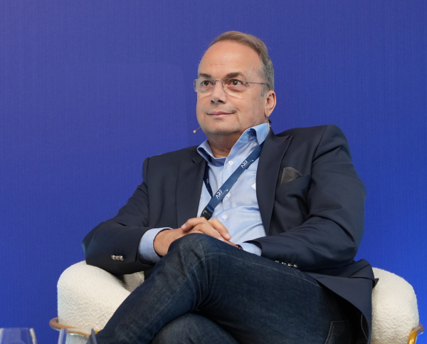 &Alpha;&pi;ά&nu;&tau;&eta;&sigma;&eta; &tau;&omicron;&upsilon; &Delta;&eta;&mu;ά&rho;&chi;&omicron;&upsilon; &Beta;ά&rho;&eta;&sigmaf; &Beta;&omicron;ύ&lambda;&alpha;&sigmaf; &Beta;&omicron;&upsilon;&lambda;&iota;&alpha;&gamma;&mu;έ&nu;&eta;&sigmaf;, &Gamma;&rho;&eta;&gamma;ό&rho;&eta; &Kappa;&omega;&nu;&sigma;&tau;&alpha;&nu;&tau;έ&lambda;&lambda;&omicron;&upsilon; &sigma;&tau;&iota;&sigmaf; &delta;&eta;&lambda;ώ&sigma;&epsilon;&iota;&sigmaf; &tau;&omicron;&upsilon; &Alpha;&lambda;έ&xi;&eta; &Tau;&sigma;ί&pi;&rho;&alpha; &gamma;&iota;&alpha; &tau;&omicron;&nu; &Delta;ή&mu;&omicron; &Beta;ά&rho;&eta;&sigmaf; &Beta;&omicron;ύ&lambda;&alpha;&sigmaf; &Beta;&omicron;&upsilon;&lambda;&iota;&alpha;&gamma;&mu;έ&nu;&eta;&sigmaf;